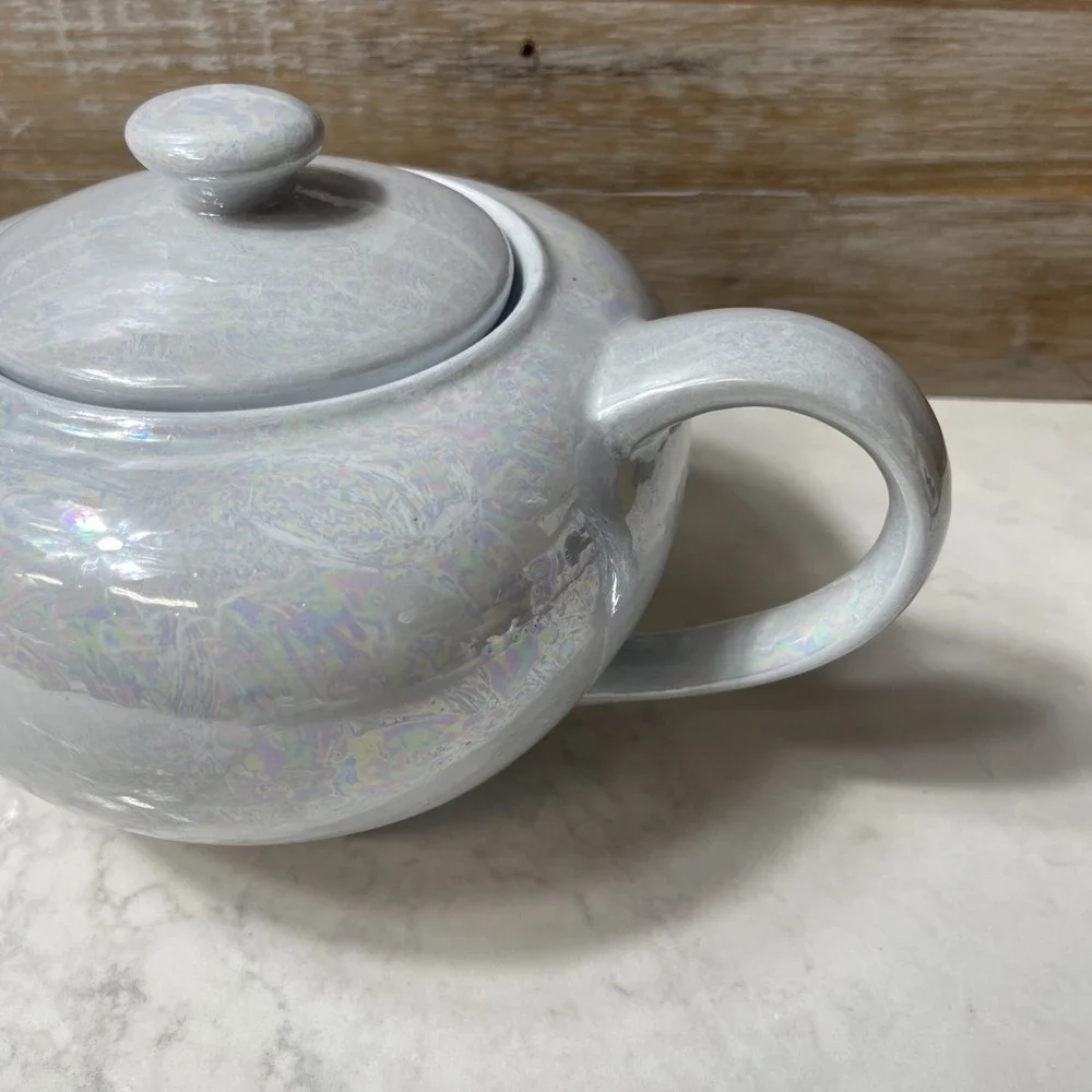 Vintage Japanese Peach Lusterware Teapot – Iridescent Glaze
